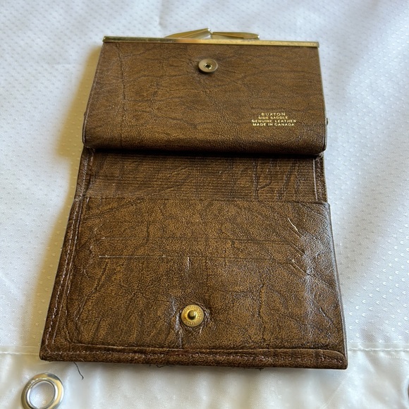 Vintage Buxton Side Saddle Leather Made in Canada Wallet & Change Carrier - Picture 2 of 4
